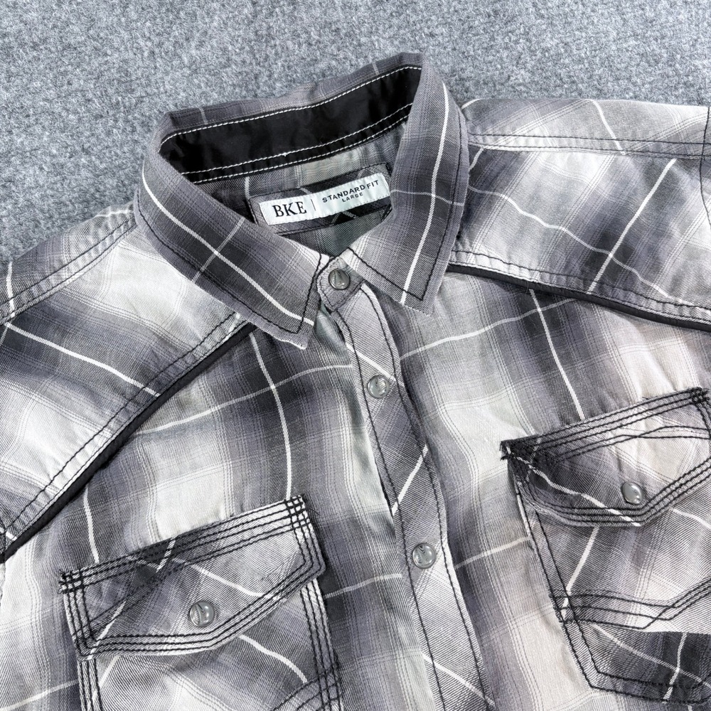 BKE Mens Grey Plaid Short Sleeve Western Snap Button Down Shirt Large 11741FPW
